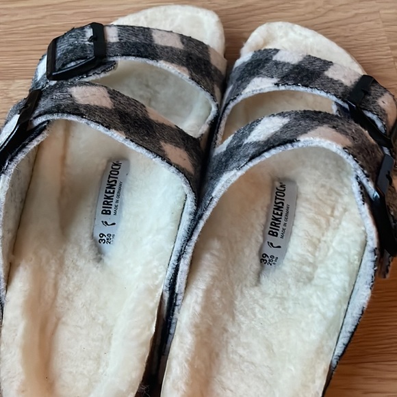 Birkenstock Arizona Shearling Wool Plaid White size 8,5 - Picture 4 of 5